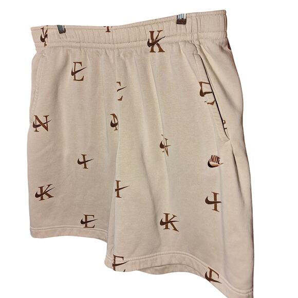 Nike men's XL club fleece shorts khaki tan all over logo print sweatshorts soft - Picture 4 of 4